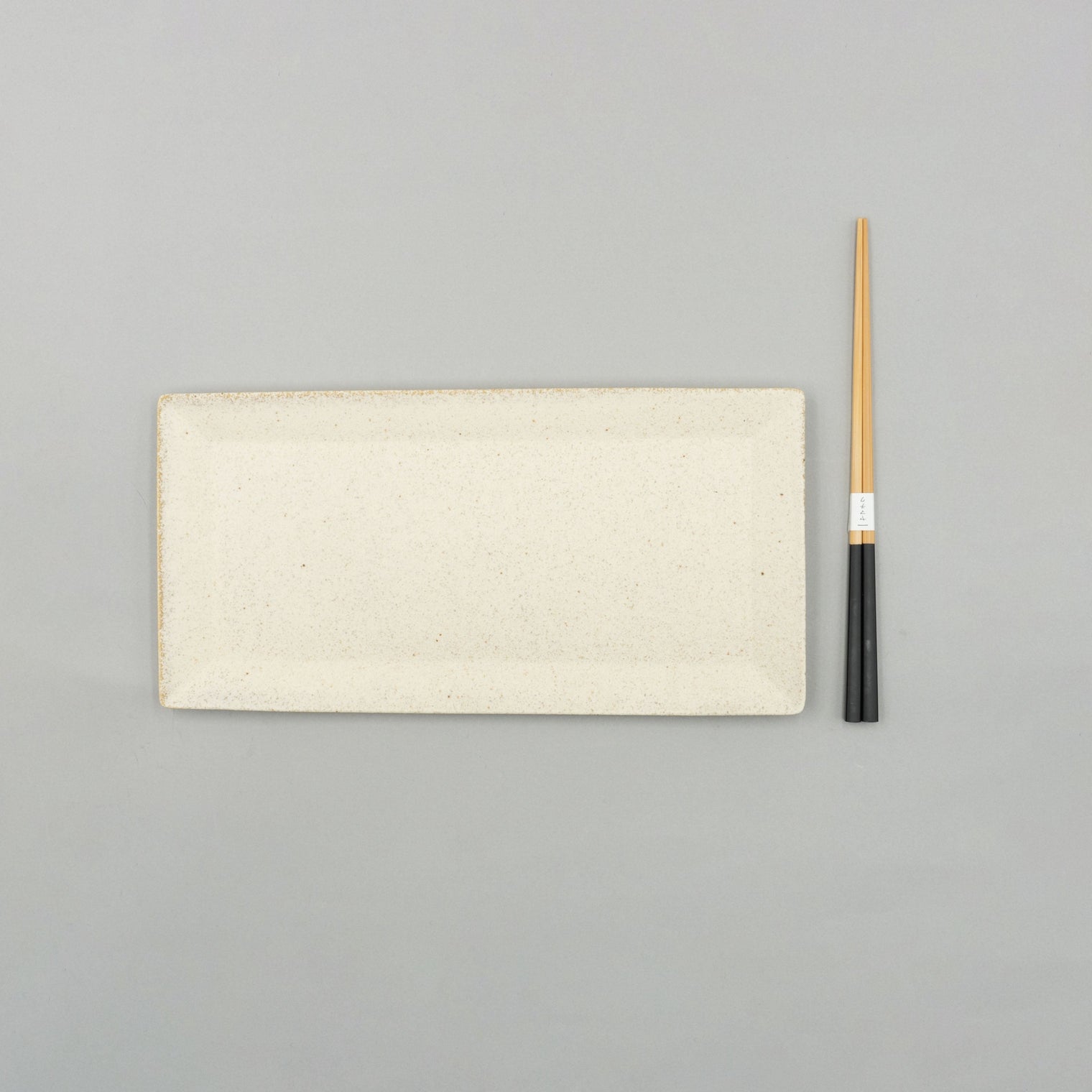 Kigoromo Carre Rectangular Plate, 31cm