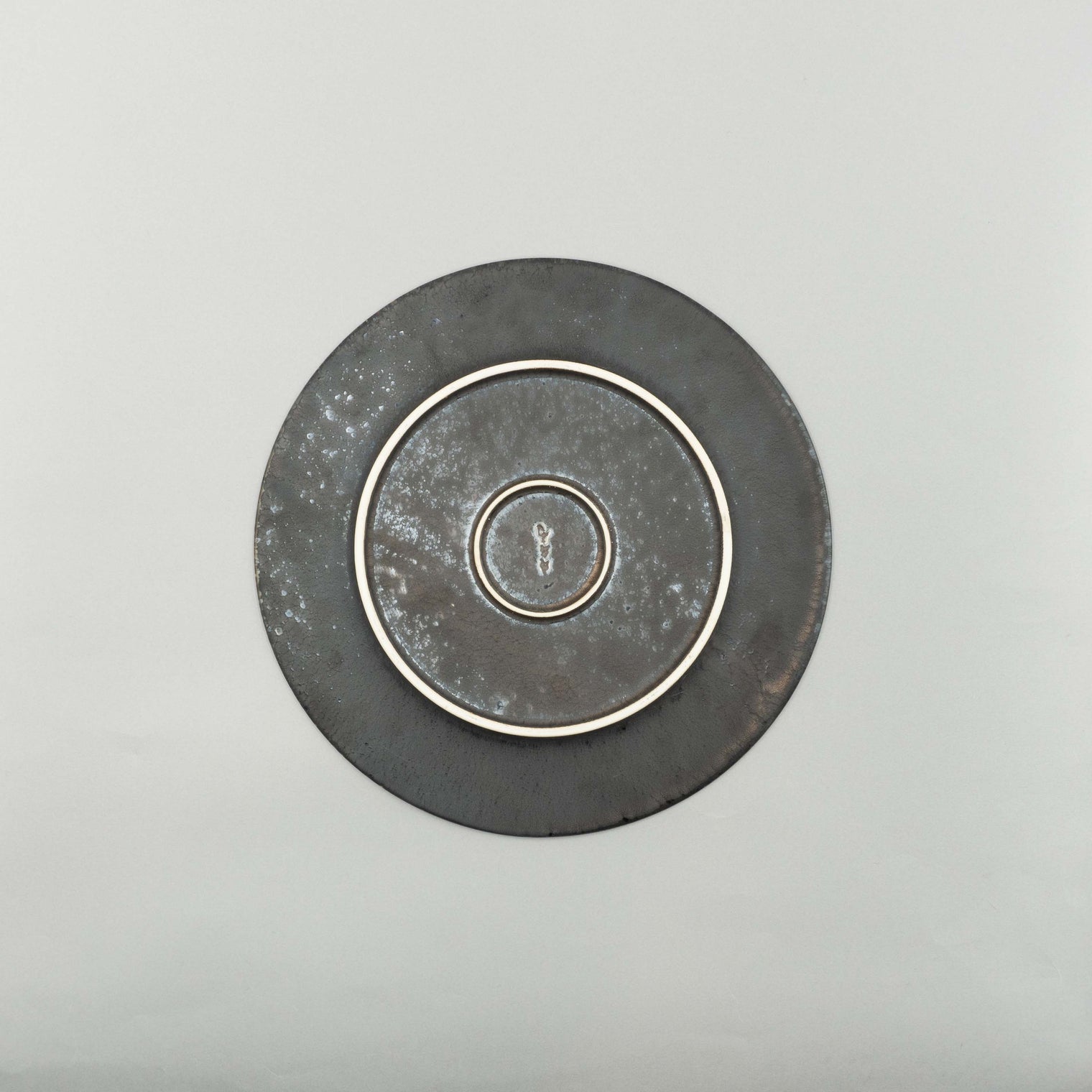 Kinkessho Stream Plate, 24.5cm x H2cm