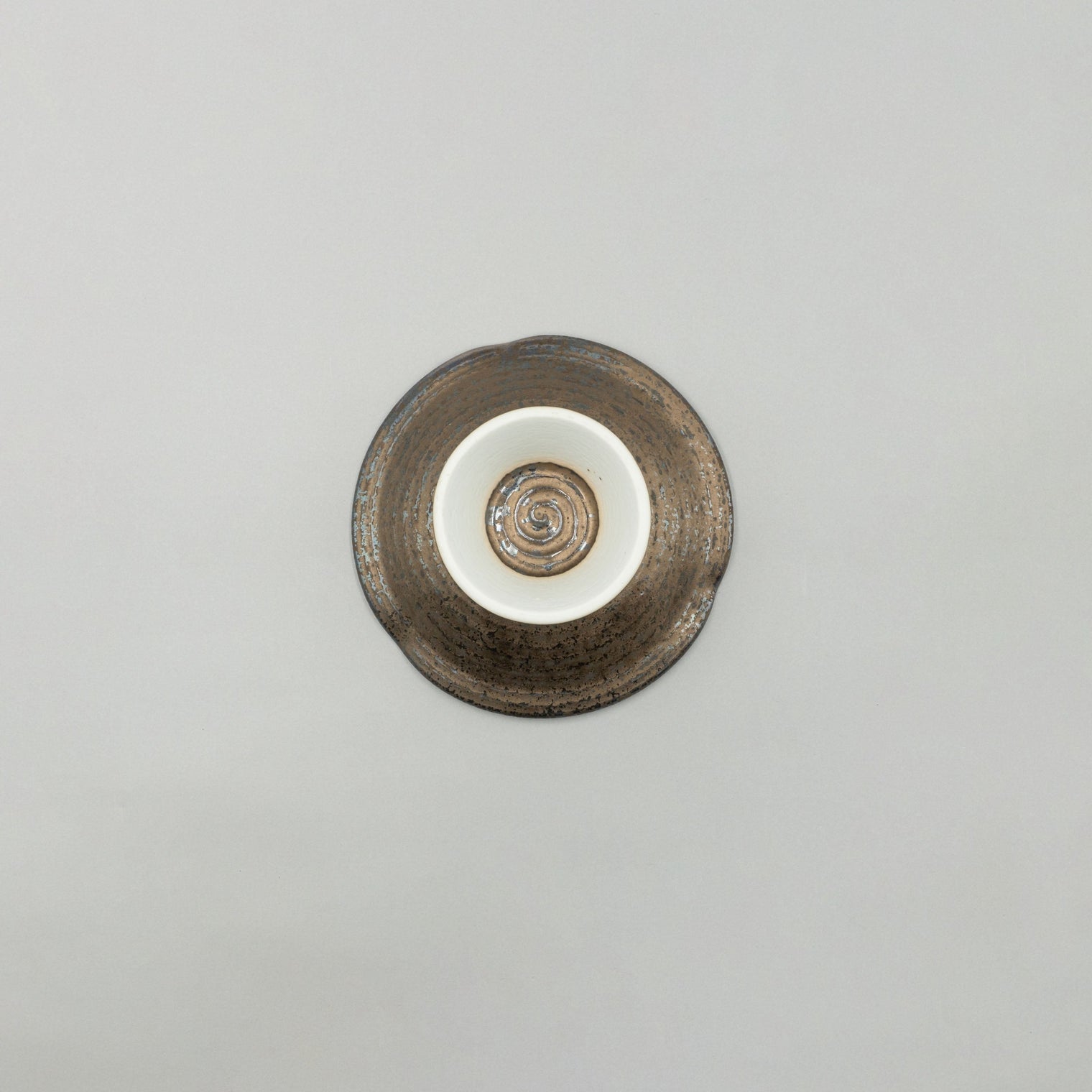 Kinrei Sashimi Stand, 16.7cm x 7.5cm