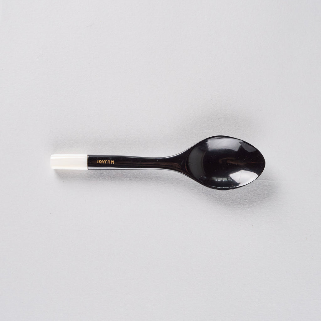 Mujagi Horn-shell Spoon, W3.2cm x L12.5cm x H1.5cm