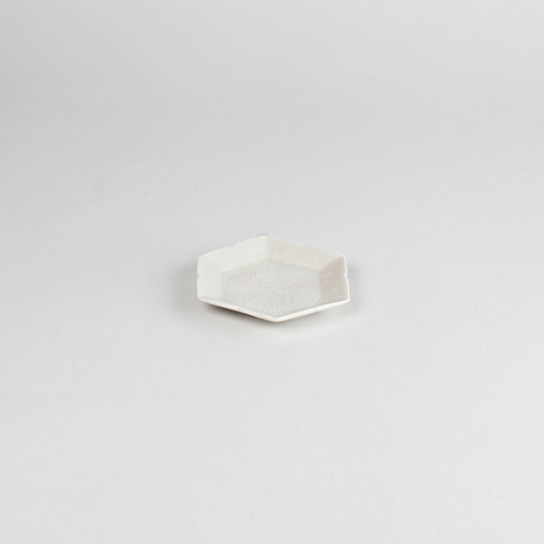 Asami Maeda Floral Shippo Small Dish White, 9.6×8.2×1.7cm