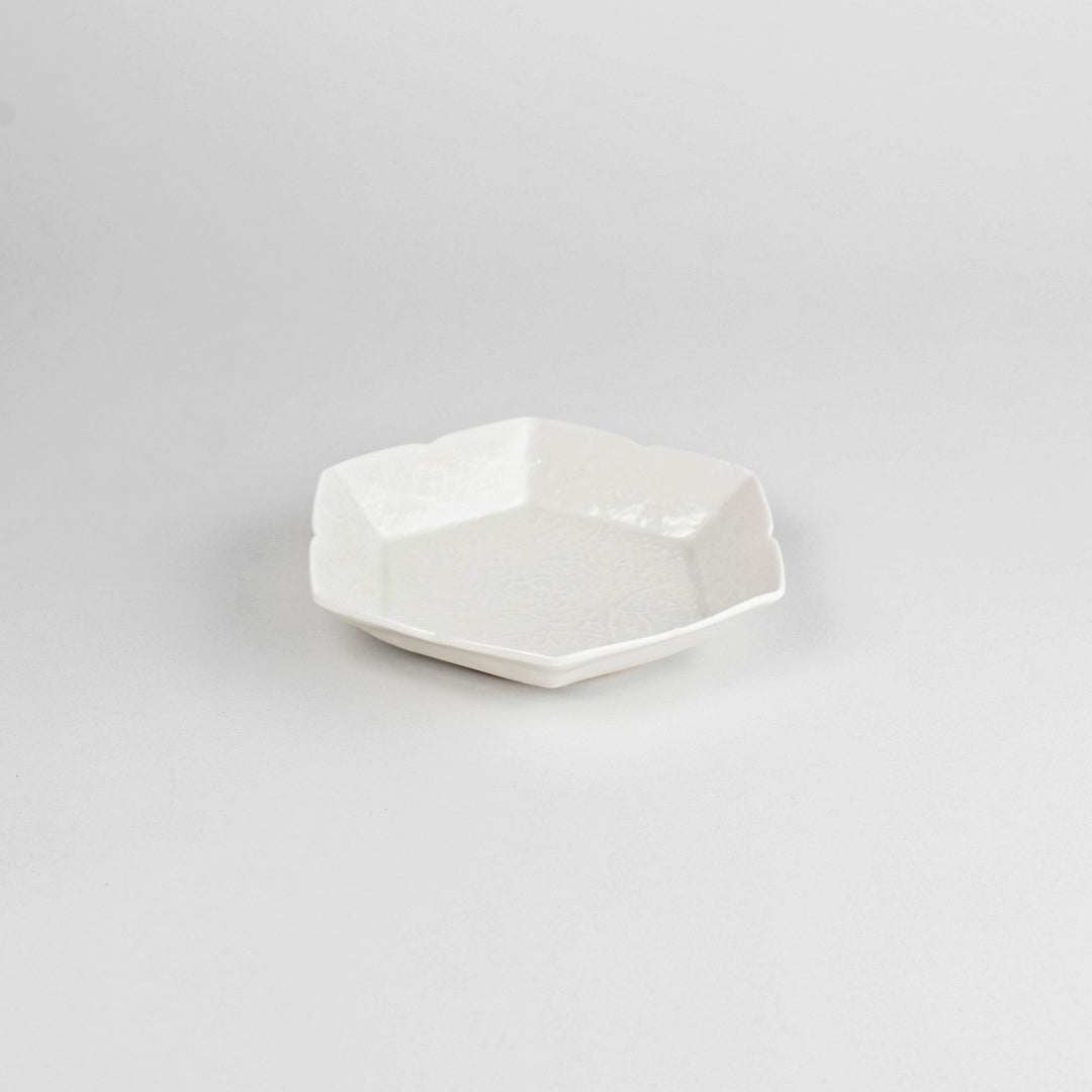 Asami Maeda Floral Shippo 5-inch Plate White, 15.3×14×2.7cm