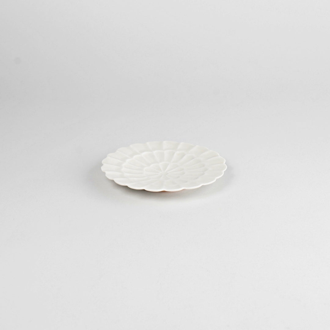 Asami Maeda Chrysanthemum Small Plate White, 13.2×1.5cm