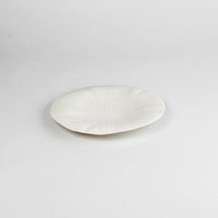 Asami Maeda Lotus Leaf Medium Plate White, 18.2×2.3cm