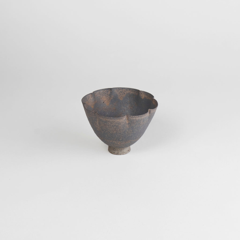 ONKO Flower Deep Bowl Bronze, 11x8cm