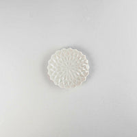 Asami Maeda Dahlia Small Dish White, 9.5×1.6cm