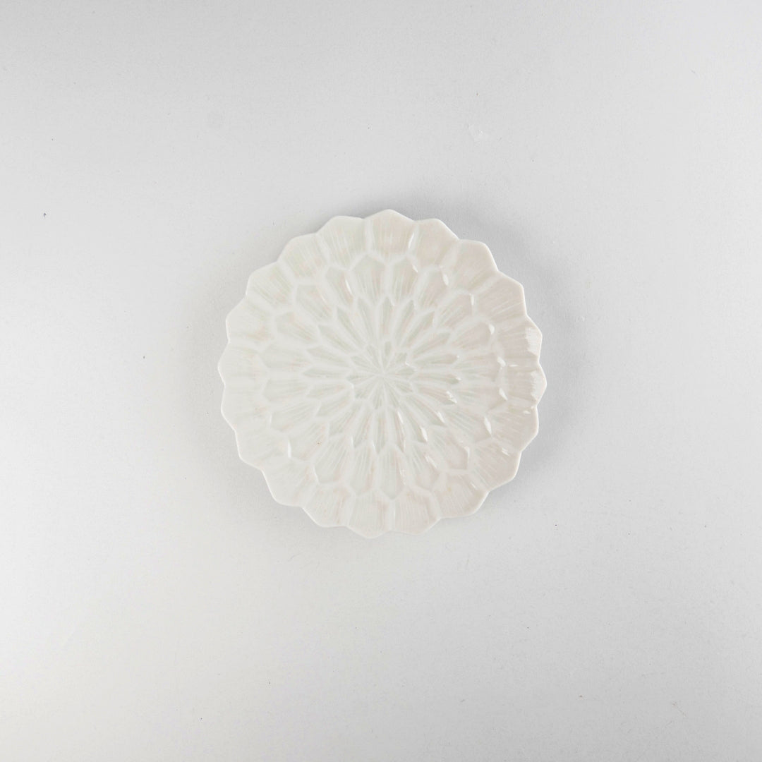 Asami Maeda Dahlia 5-inch Plate White, 15.6×2cm