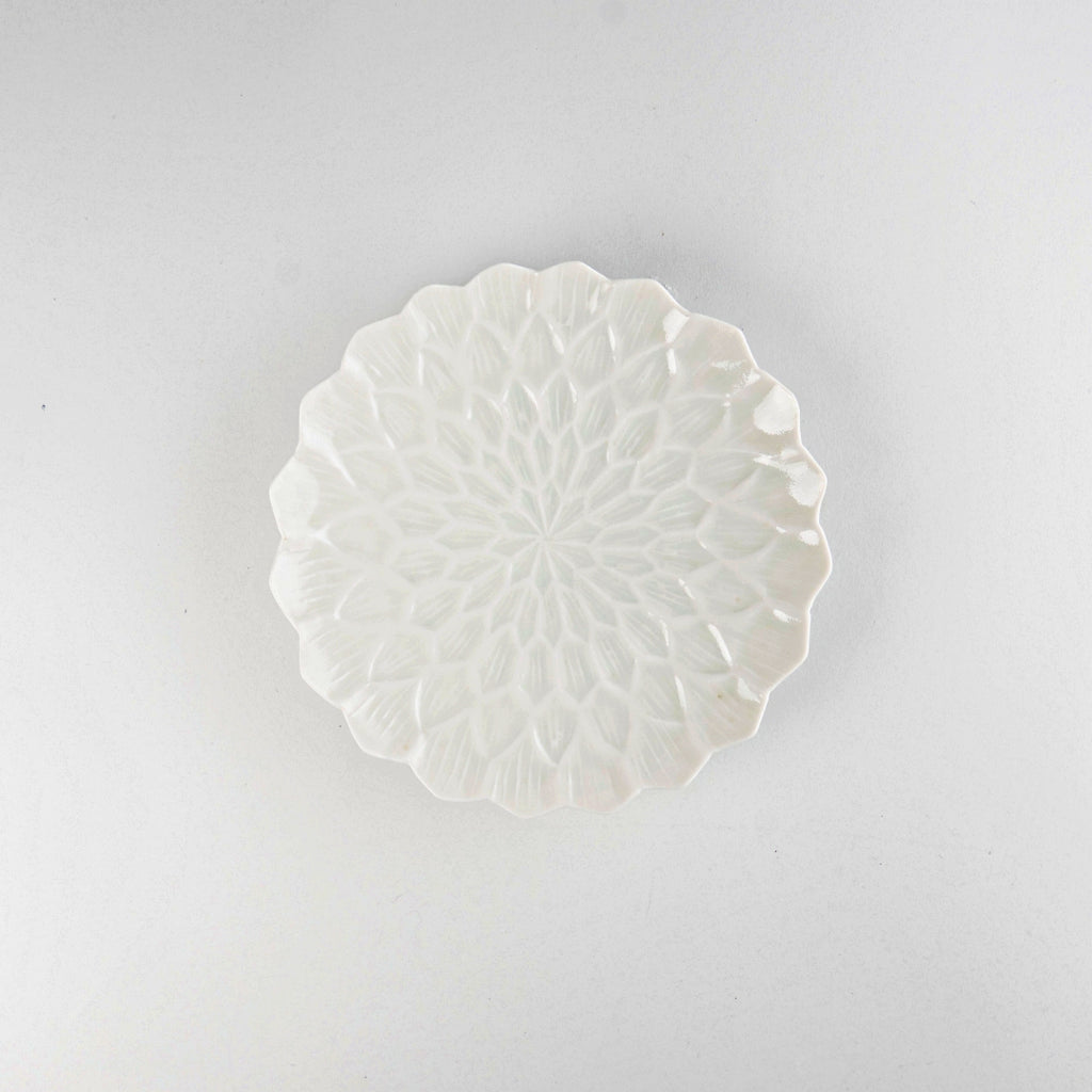 Asami Maeda Dahlia 6-inch Plate White, 18.2×3.5cm