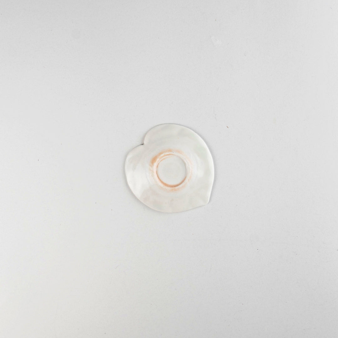 Asami Maeda Ficus Umbellata Mini Dish White, 8.5x9cm