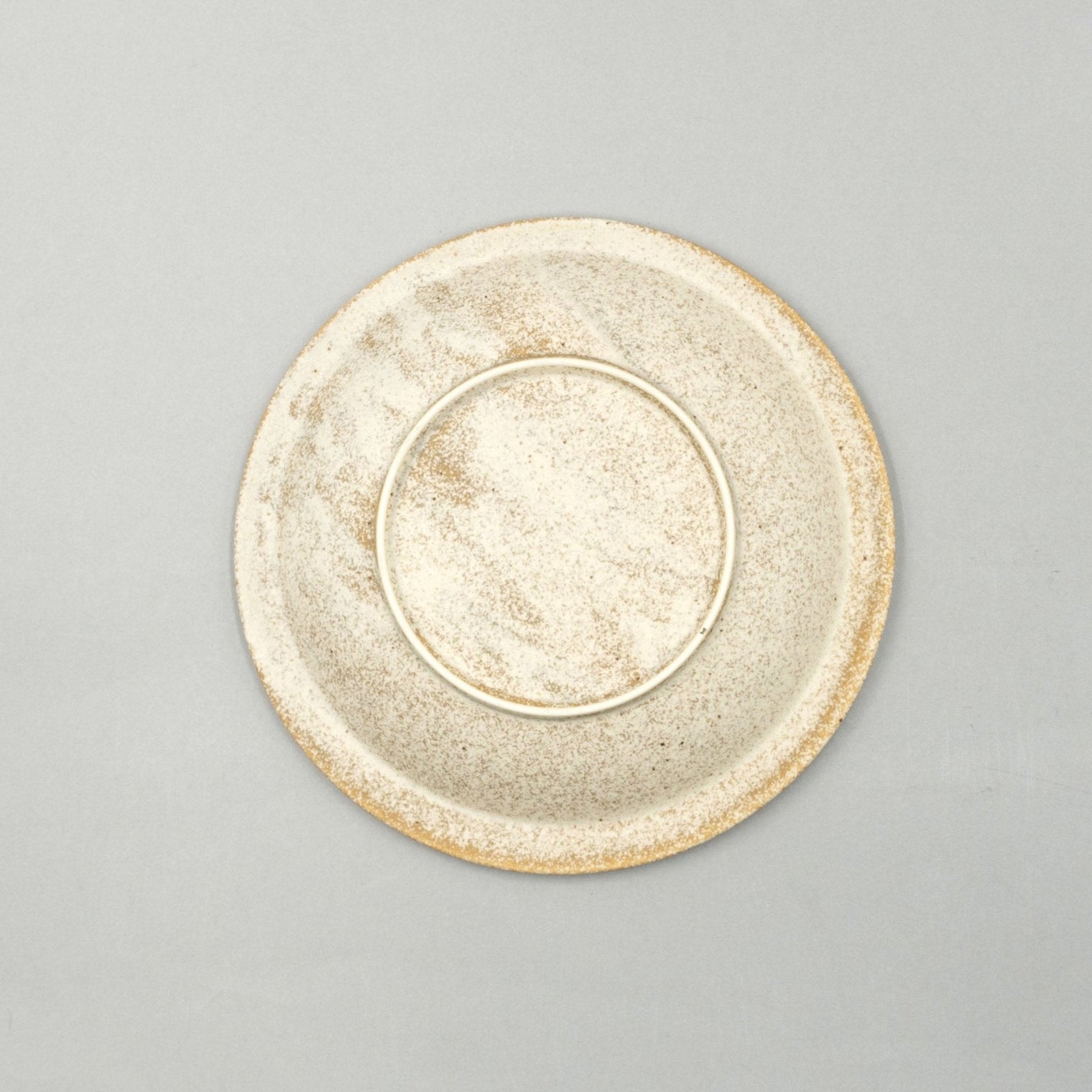 Porto Natural Shallow Kigoromo Plate 20cm, 20cm x 2.6cm