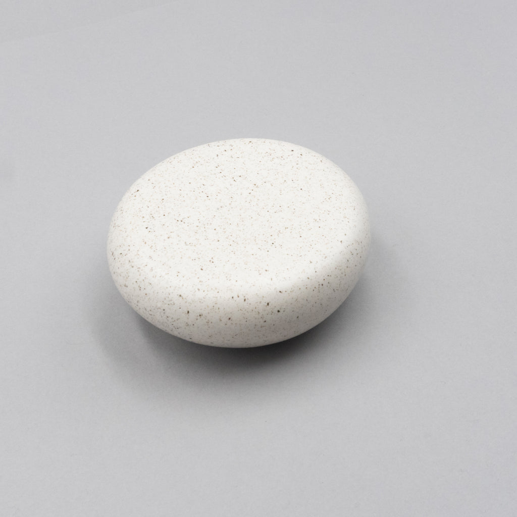 Stage Ishiji Smooth Rock (S), 10.8cm x 10.1cm x H4.3cm