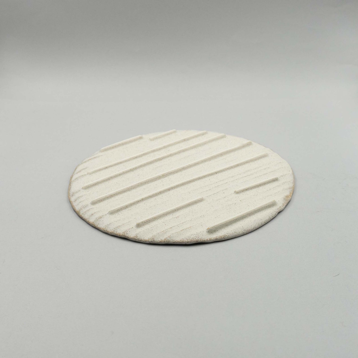 Waryu Kigoromo Round Plate, 25cm x H1.4cm