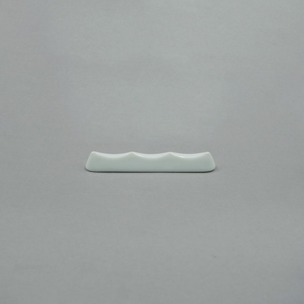 White Surge Chopstick Rest, 11cm x H1.5cm