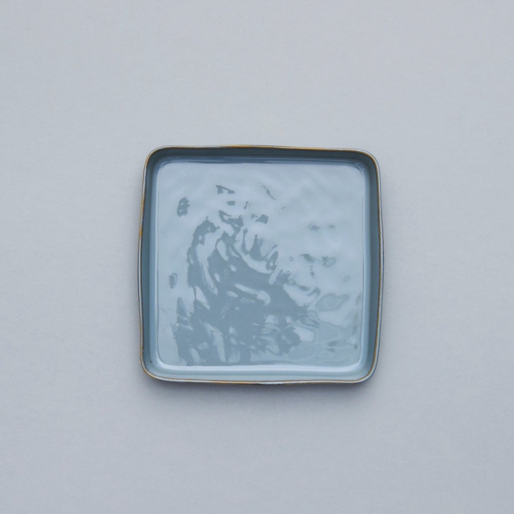 Square Plate, Smokey Blue, 18cm x 18cm x 2.4cm, Design by Anita Le Grelle