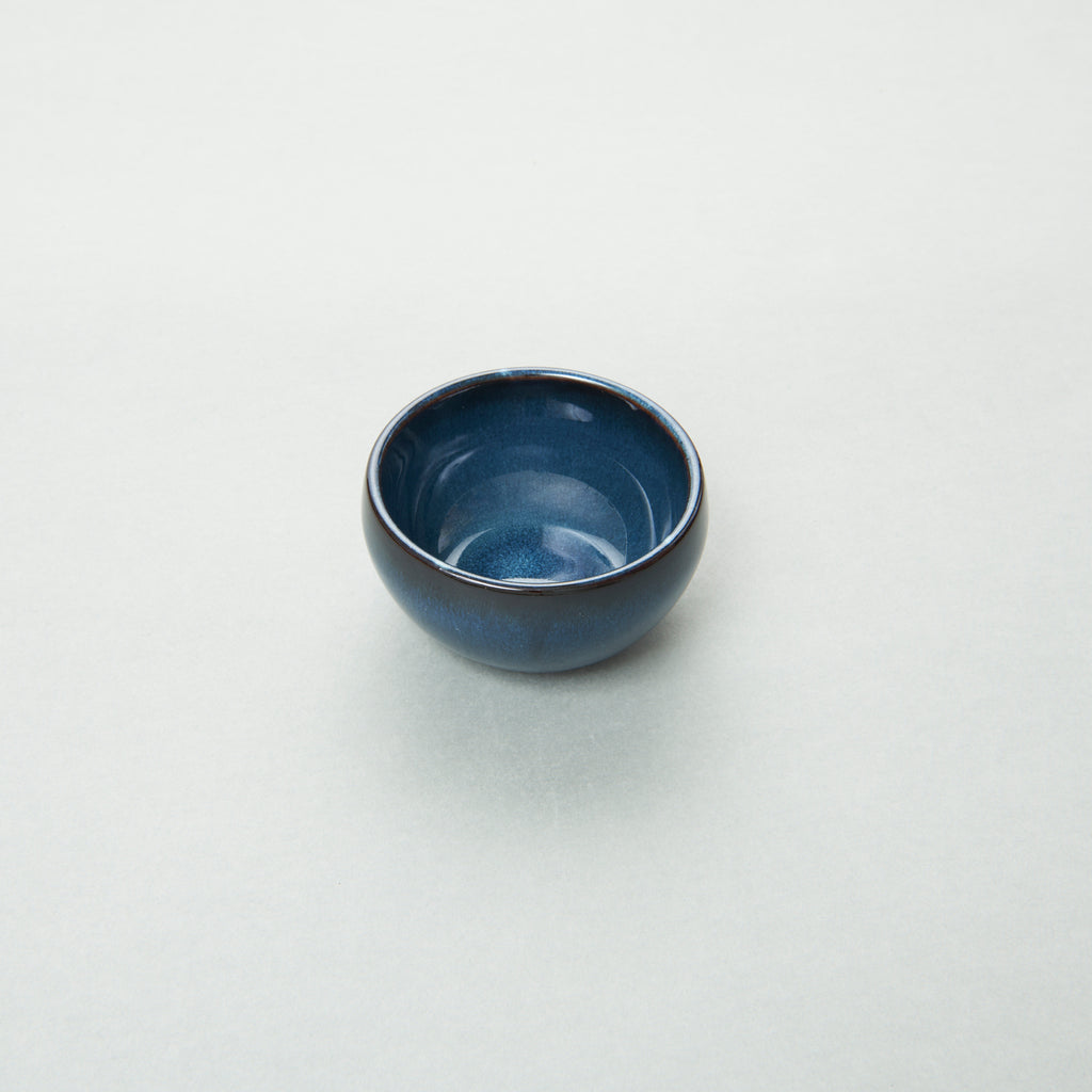 Bowl, Dark Blue, D9cm x H4.7cm, Design by Pascale Naessens