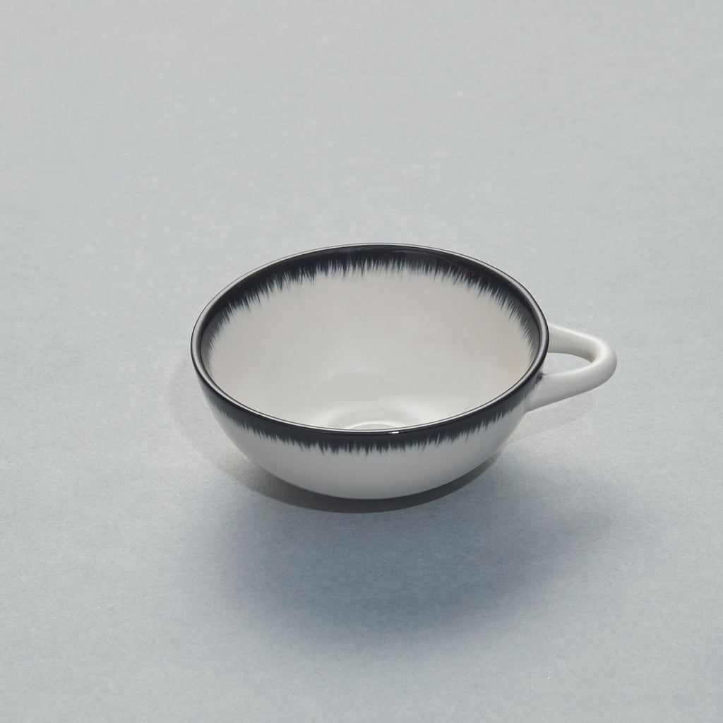 Espresso Cup, 8cl, Off White/Black, Var A, Design by Ann Demeulemeester