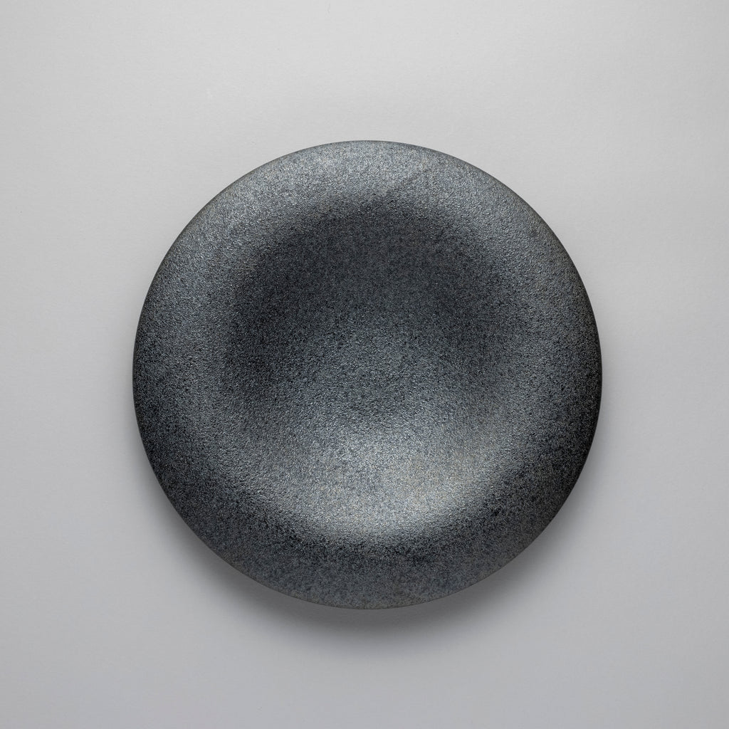 Moir Black Plate, 23.7cm x 3cm