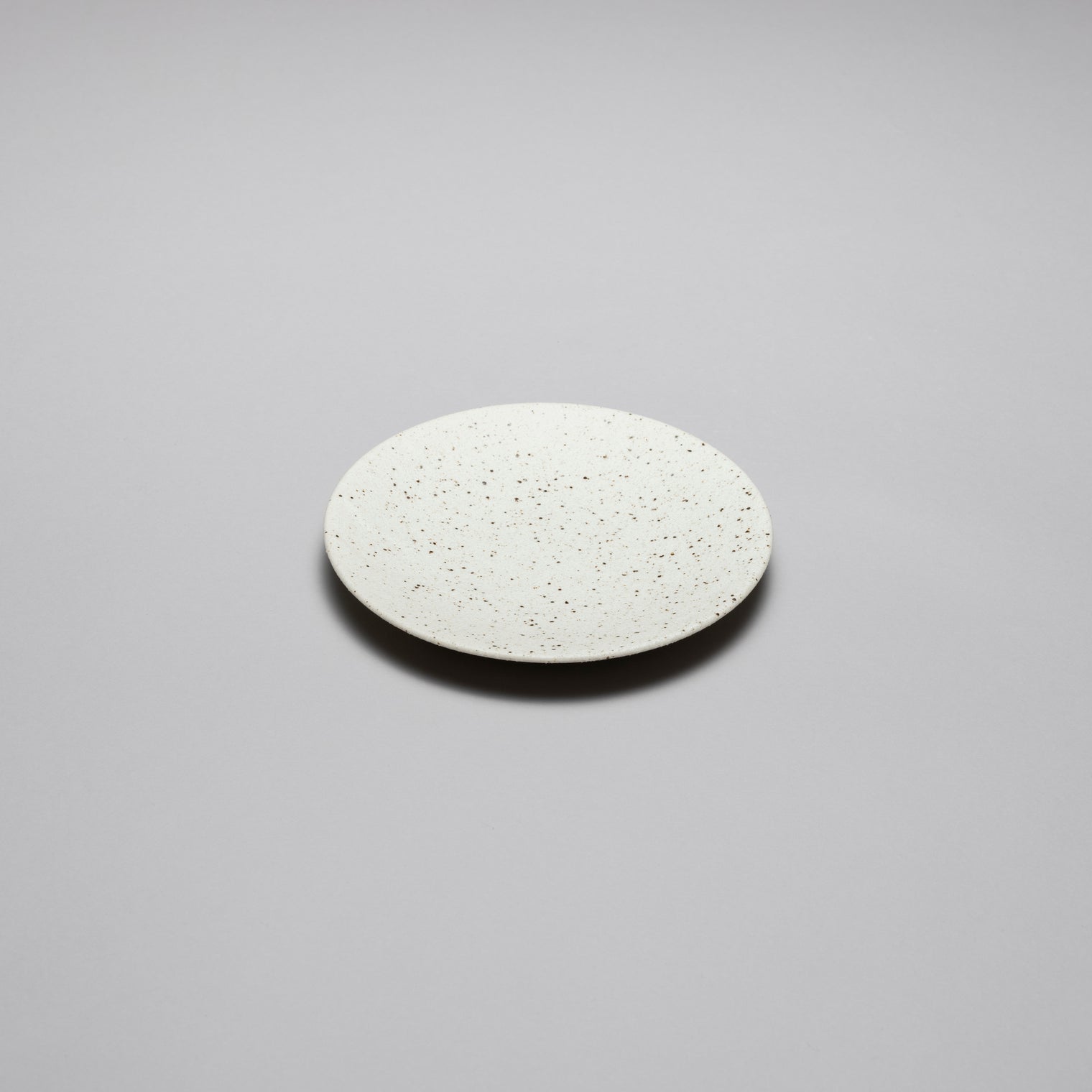 Meteor White Sand Plate, 17.2cm x H1.9cm
