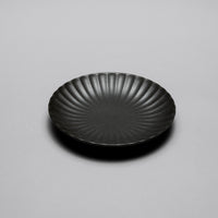 Kasumi Black Plate, D18.5cm x H2.8cm