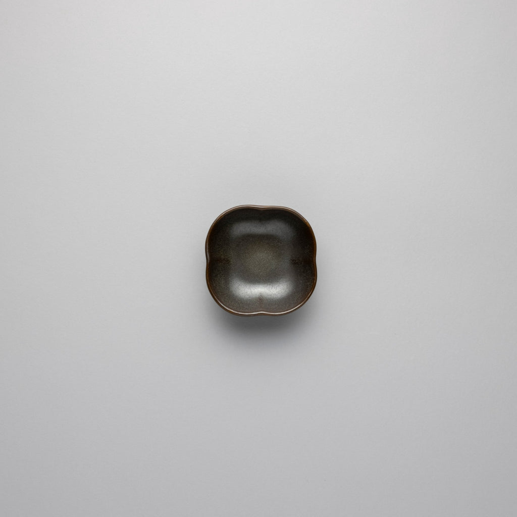 Inku Ribbed Bowl, Green, 9cm x 9cm x 3cm, Design by Sergio Herman