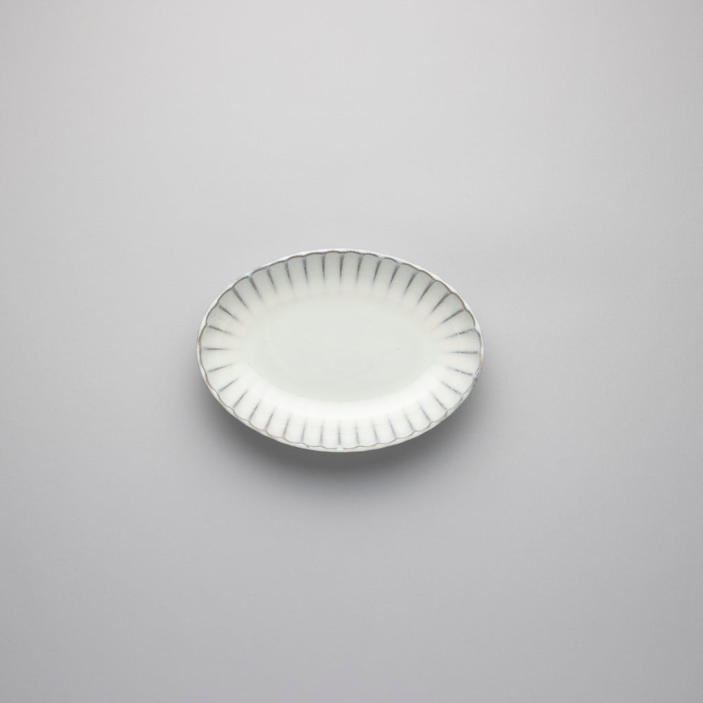 Inku Serving Oval Bowl, White, L19cm x W13cm x H3.7cm, Design by Sergio Herman