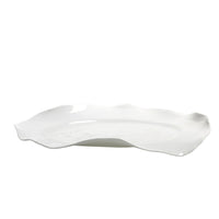 Oval Plate, 31cm x 22.5cm, Design by Roos Van de Velde