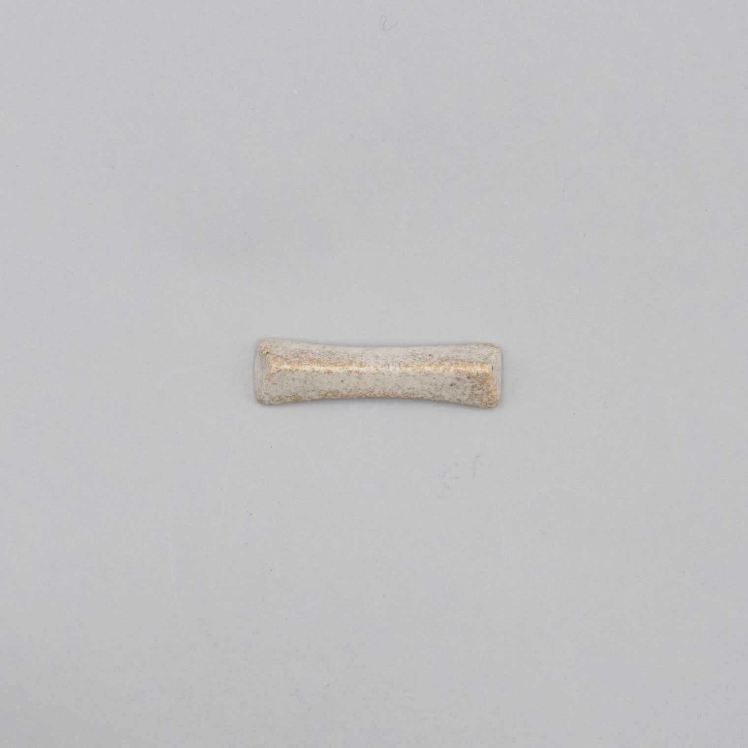 Kigoromo Triangle Chopstick Rest, 7cm x W2cm