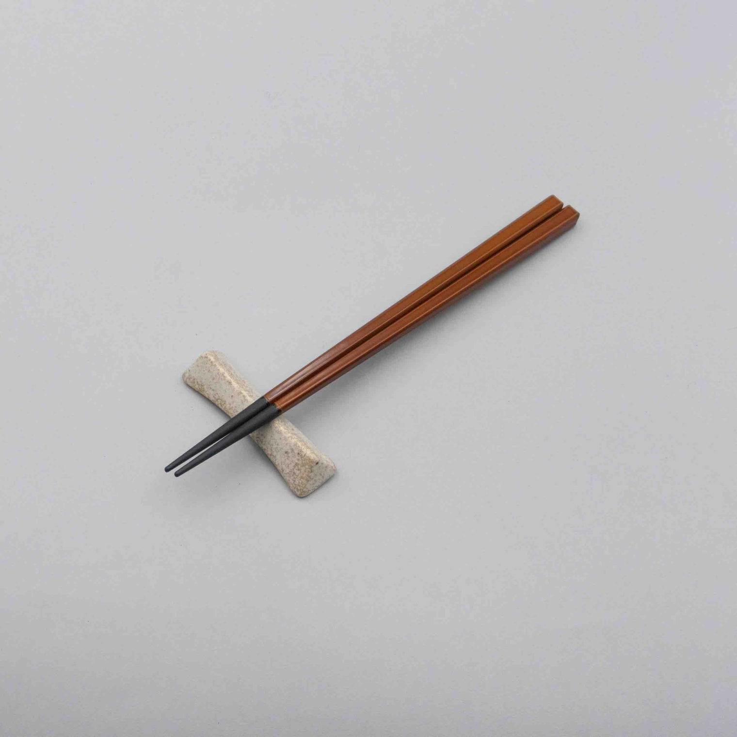 Kigoromo Triangle Chopstick Rest, 7cm x W2cm
