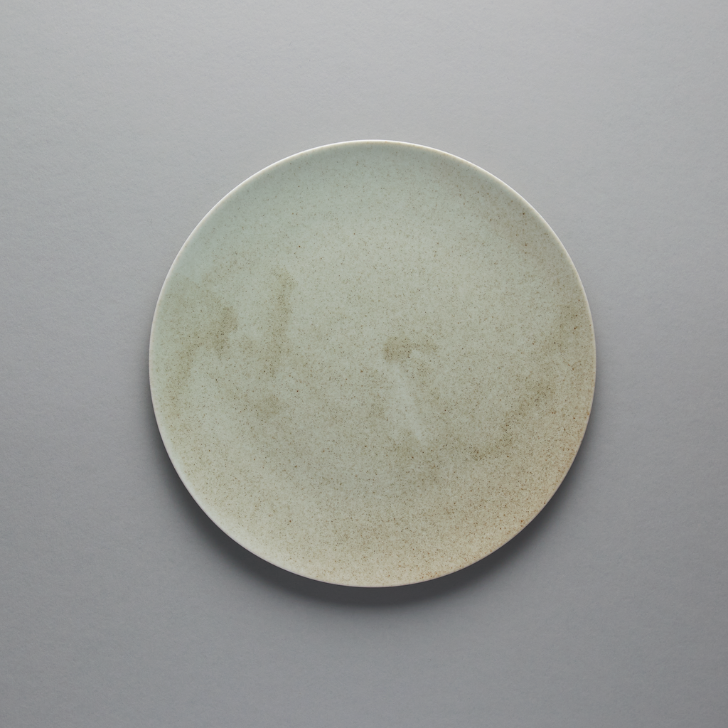Glaze Granis Plate, 28.5cm x H2.5cm