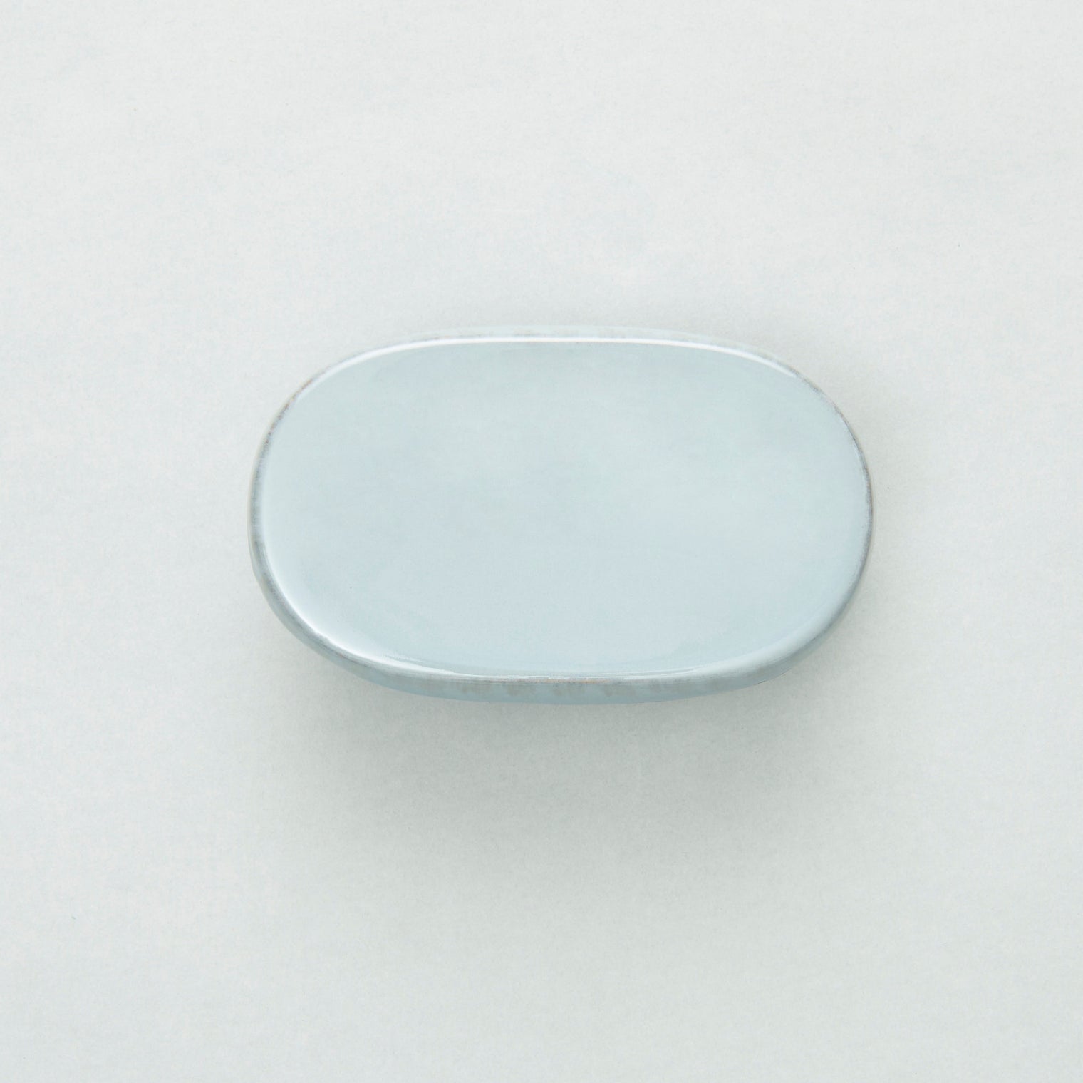 Butter Dish, Smokey Blue, 14.5cm x 8.5cm x 5cm, Design by Anita Le Grelle